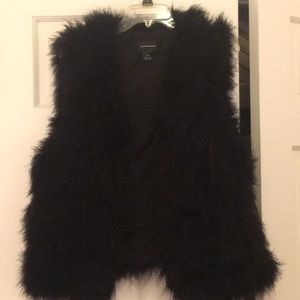 Club Monaco Jackets & Coats - Club Monaco Genuine Feather Vest Club Monaco Jackets & Coats - Club Monaco Genuine Feather Vest